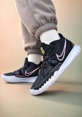 Nike Kyrie 7 “Daughters” Basketball Shoes Style Code: CT4080-015 Size: * Youth