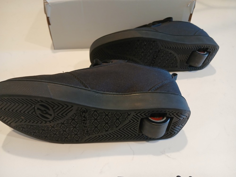 HEELYS Black Pro 20 Skate Casual Sneakers Size Youth 7 Canvas