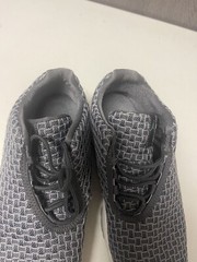 New Air Jordan Future Low BG Wolf Grey/Emerald Rise GS Size 7Y 724813-006