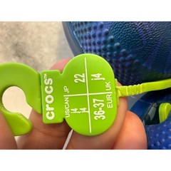 Crocs Moana Maui Clogs Kids Size J4 Blue Green Disney You’re Welcome Charms NEW