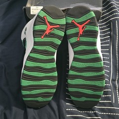 Jordan Air Jordan 10 Retro 30th GG White/Black/Green Sneaker 9Y 705180-118