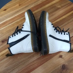 Dr. Martens Zavala J White Side Zip Combat Boots Youth Unisex Size 13