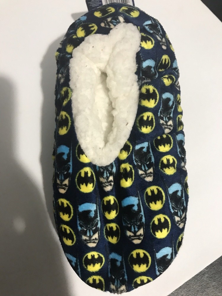 Batman DC Fuzzy Babba Slipper Socks Size 13-4 M/L Blue Yellow Black
