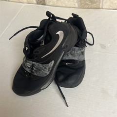 Nike Zoom Freak 3 GS ‚Black Metallic Silver‘ DB4158-002 4.5Y No Box.