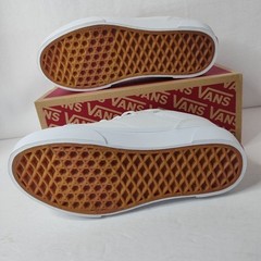 VANS – Seldan Platform – Size 4 Youth – White