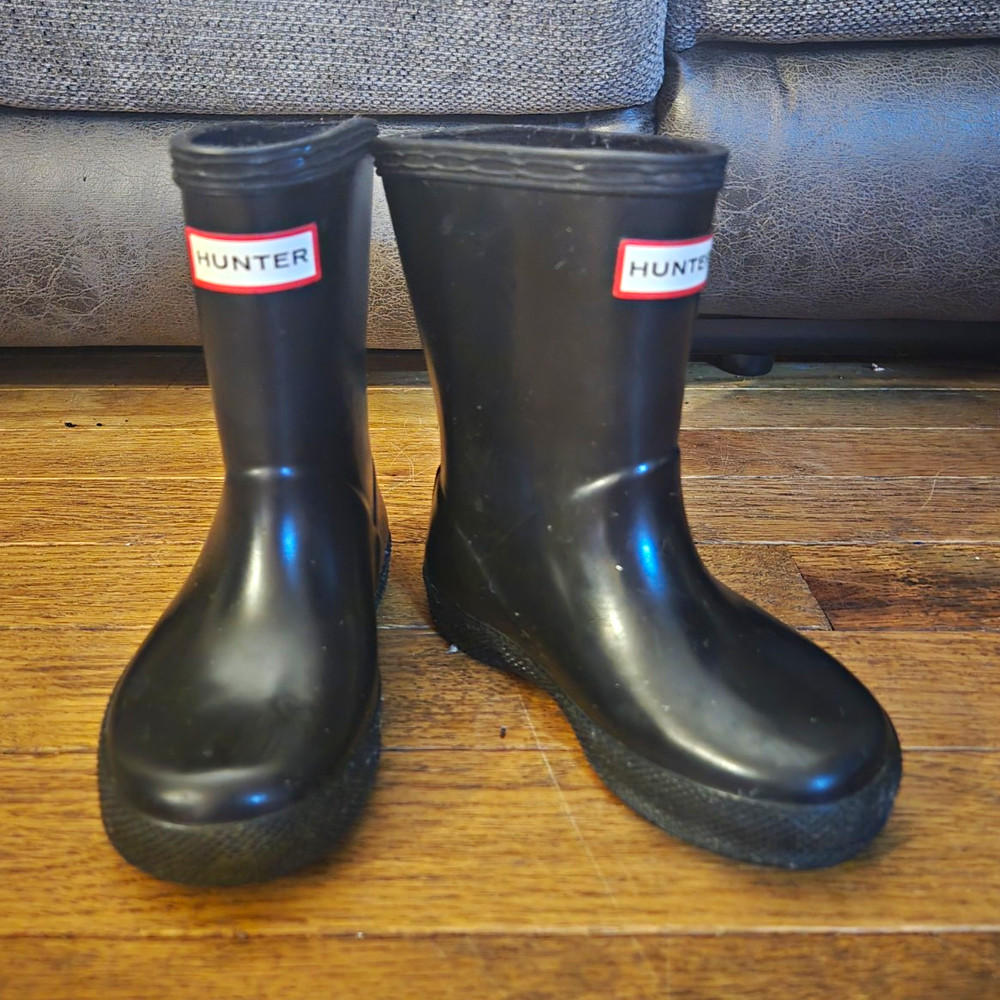 Hunter Original Kids Black Rubber Pull-On Mid-Calf Rain Boots US 6