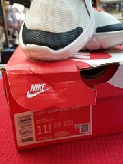11.5 Nike Flex Runner 2 Low (PSV) Barely Green / Black White – Pre-Owned