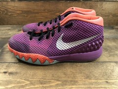 Nike Kyrie 1 Easter Size 5.5Y
