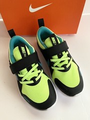 Nike Flex Contact 4 Sneakers, Size 2 Little Kids – Ghost Green/Aqua/Black NIB