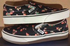KPop Demon Hunters Vans Little Kids Classic Slip-On Shoe Mens 5.5 / Womens 7 NEW