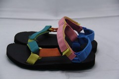 Teva Original 90s Multi Color Universal Retro Y2K Kids Size 2 Strappy Sandals