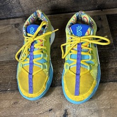 Nike Kyrie Flytrap Vw 2 Basketball Shoes Yellow Spongebob Sz 4y DQ8094-700