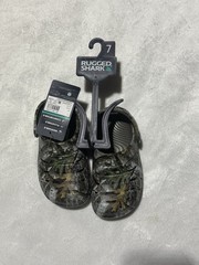 Rugged Shark Camo Clogs Slip On Water Shoes Washable Floatable Size 7NWT