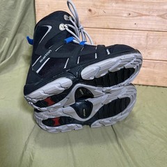 Burton Moto Junior Snowboard Boots Black & Blue Size 5 EU 36.5