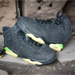 Pre-owned Jordan 6 Retro Electric Green /gs Size 3.5y