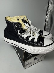 Converse Chuck Taylor All Star High Top Youth Size 12 Black Canvas Sneakers