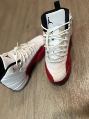 Size 6 (GS) – Air Jordan 12 Retro Mid Cherry