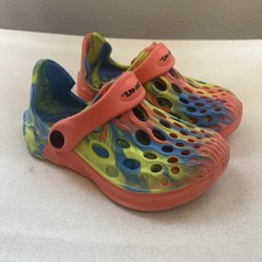 Buc-ees Tie Dye Clog Multicolor Slip On Water Shoes Youth Size 7/8