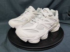 New Balance 9060 (PS) Sneakers Reflection PC9060LL Kids Size 11 NEW NO BOX!