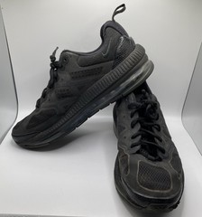 Nike Air Max Genome Sneaker CZ4652 001 Size Youth 7Y Black On Black