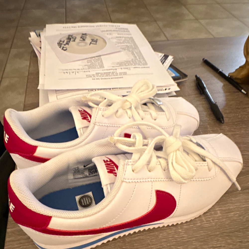 Nike Cortez Unisex Kids White/Red/Blue Low Top Lace-Up Sneakers 5.5Y DM0950-115