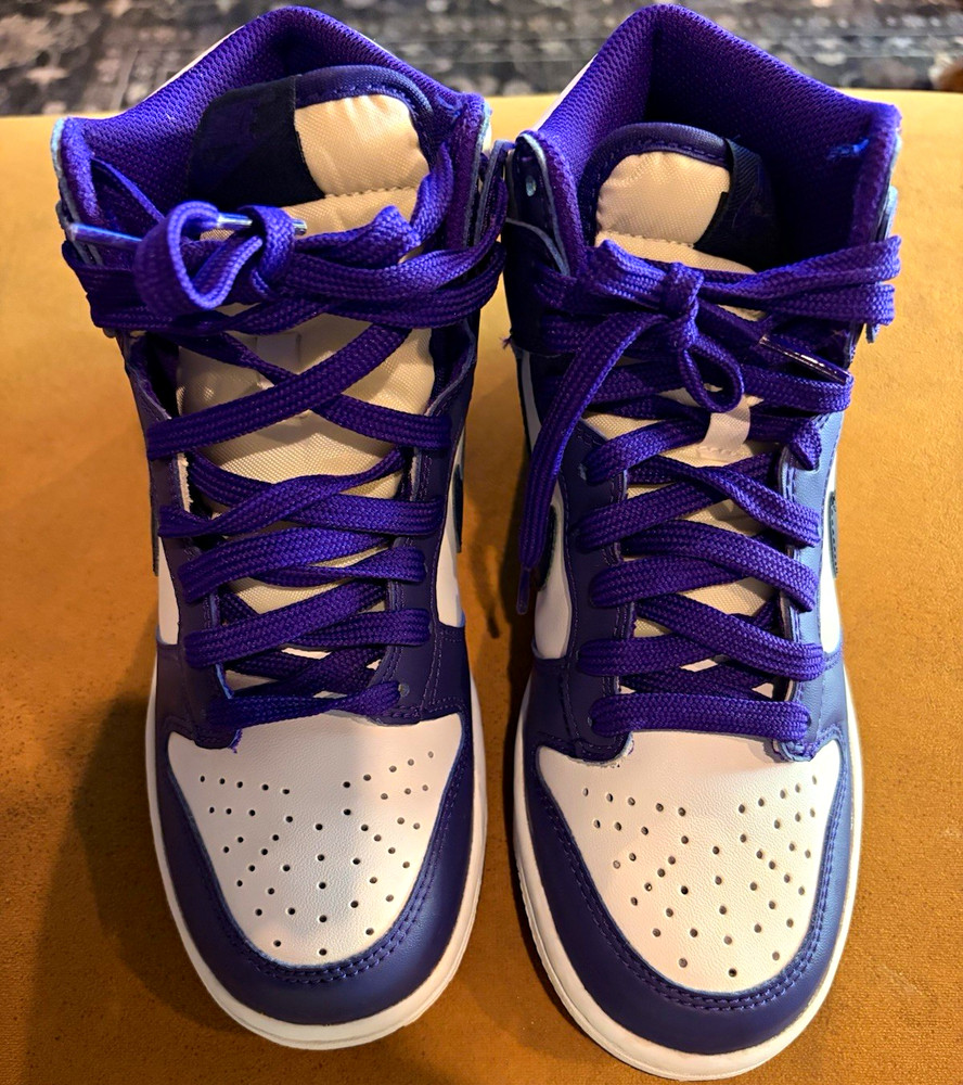Nike Dunk High Men’s Purple/White Colorblock Leather High Top Lace-Up