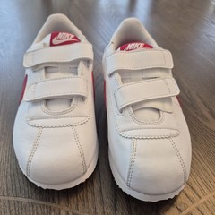 Nike Cortez Basic SL (GS) ‚White Gym Red‘ 904764-101 – Size 2Y(youth)