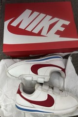 Nike Cortez Basic SL Kids Child size 1.5 Super Great Condition.