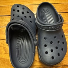 Crocs Classic Iconic Comfort Clog Sandals Kids Unisex | Dark Blue J5