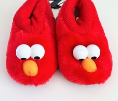 Sesame Street Elmo Puppet Slippers Size L 9-10 New with Tags Red Plush Kids
