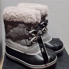 Sorel Children’s Yoot Pac Nylon WP size 10 NWT