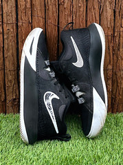 Nike Kyrie Flytrap 6 GS Kids ‚Black White‘ basketball US 4Y UK 3.5 EUR 36 23cm