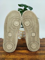 Veja V-10 Kid’s Size 6 Leather White Low Top Sneakers Casual VX021791