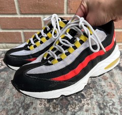 Nike Air Max 95 GS Youth 6.5Y Sneakers | Fits Women’s 8 | White Bright Crimson
