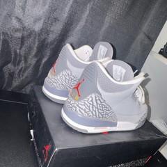 Jordan Air Jordan 3 Retro (GS) Gray Red Silver Sneaker US 7Y 398614-012