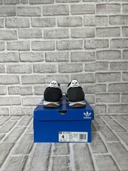 Adidas SL 72 RS Junior’s Core Black Cloud Sneaker IH8078 Sz 4 New With Box