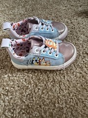 Toddler Size 6 shoes and sandals