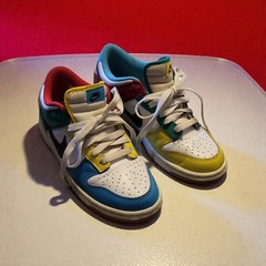 Size 6Y Nike Dunk Low SE Free.99 Mismatched Sneakers Youth