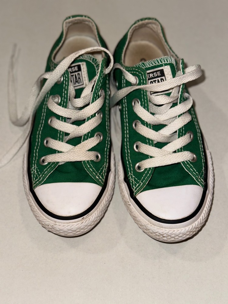 Converse Chuck Taylor All Star Youth Size 12C Green Textile Sneakers 350476F