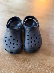 Crocs Classic Clogs Kids J3 Navy Blue Slip-On Comfort Lightweight Everyday