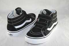 VANS SK8-MID REISSUE V BLACK TRUE WHITE SKATE BOARDING SHOE LITTLE KIDS SIZE 2.5