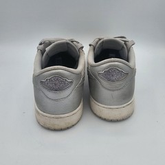Jordan 1 Low OG metallic Silver (GS) Size 6.5Y/Women’s 8 Silver Gray Sneakers