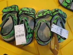 SEE KAI RUN BASICS LOGAN Toddler Unisex Sandals GREEN/BLACK SZ 8 BN FREE SHIP