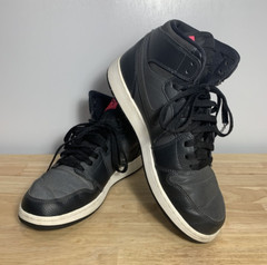 Air Jordan 1 Retro High GS 332148-004 black pink 9.5Y/ 11 women’s