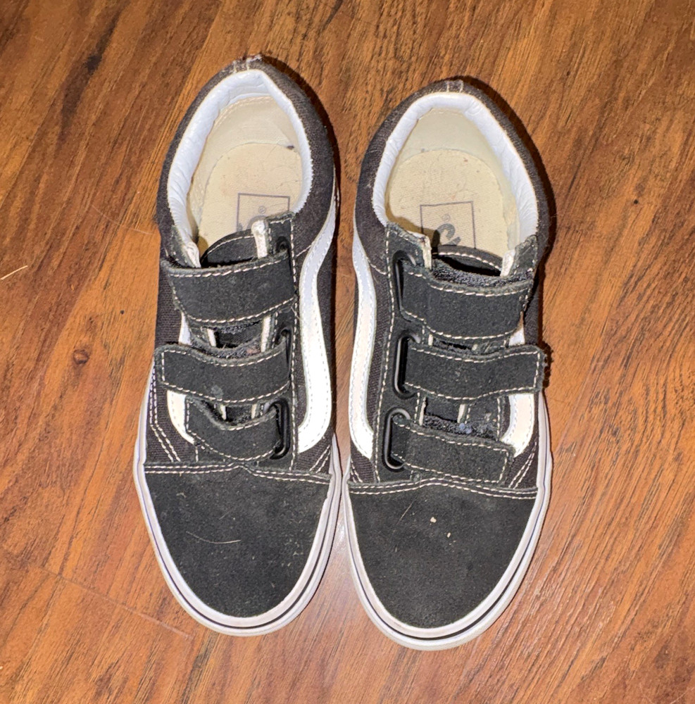 VANS Old Skool V Kids Sneakers Black/White Hook & Loop Straps US 3.5