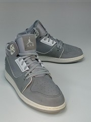 Nike Jordan 1 Flight 2 Sneakers 631784-014 Gray Youth Size 7Y