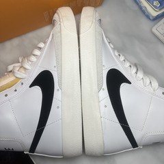 Size 4.5 (GS) – Nike Blazer Mid 77 White Black