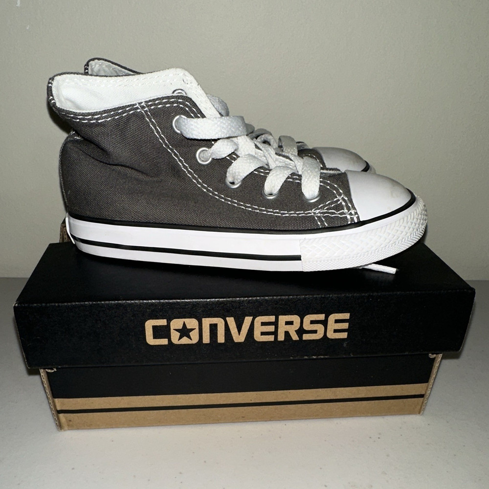 Converse Chuck Taylor All Star 9 Gray/White High Top Sneakers 7J793