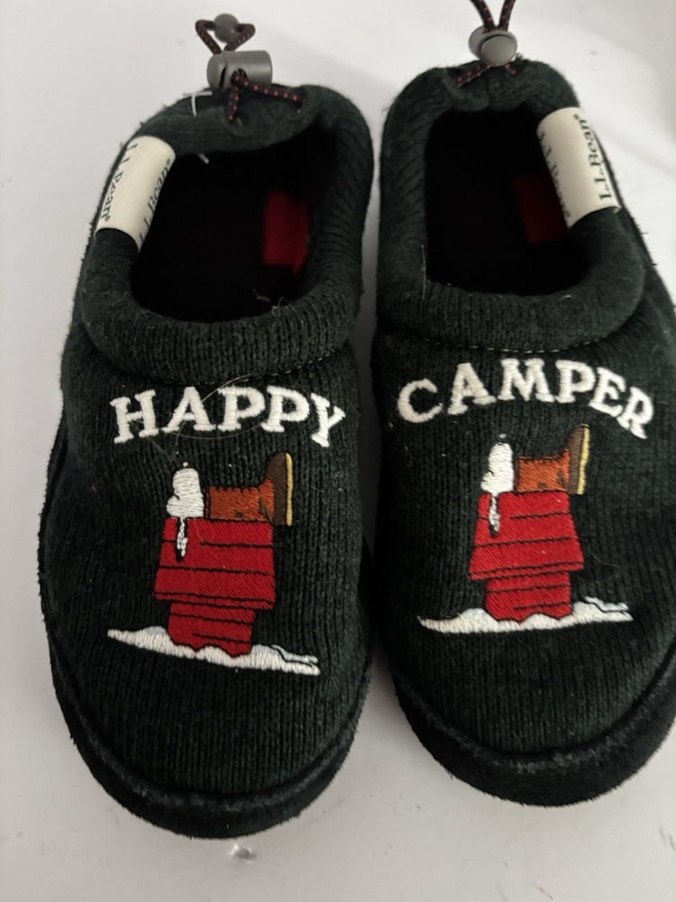 LL Bean X Peanuts Happy Camper Snoopy Fleece Slippers Kids 10 – 11 Green