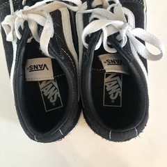 Vans Old Skool Black White Low Canvas Classic Skate Shoe Size Youth 2 US Kids